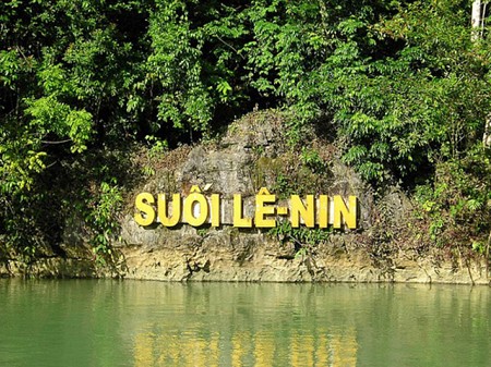 Pac Bó - Thác Bản Giốc – Ngườm Ngao – Hồ Ba Bể Dịp Lễ 30/4